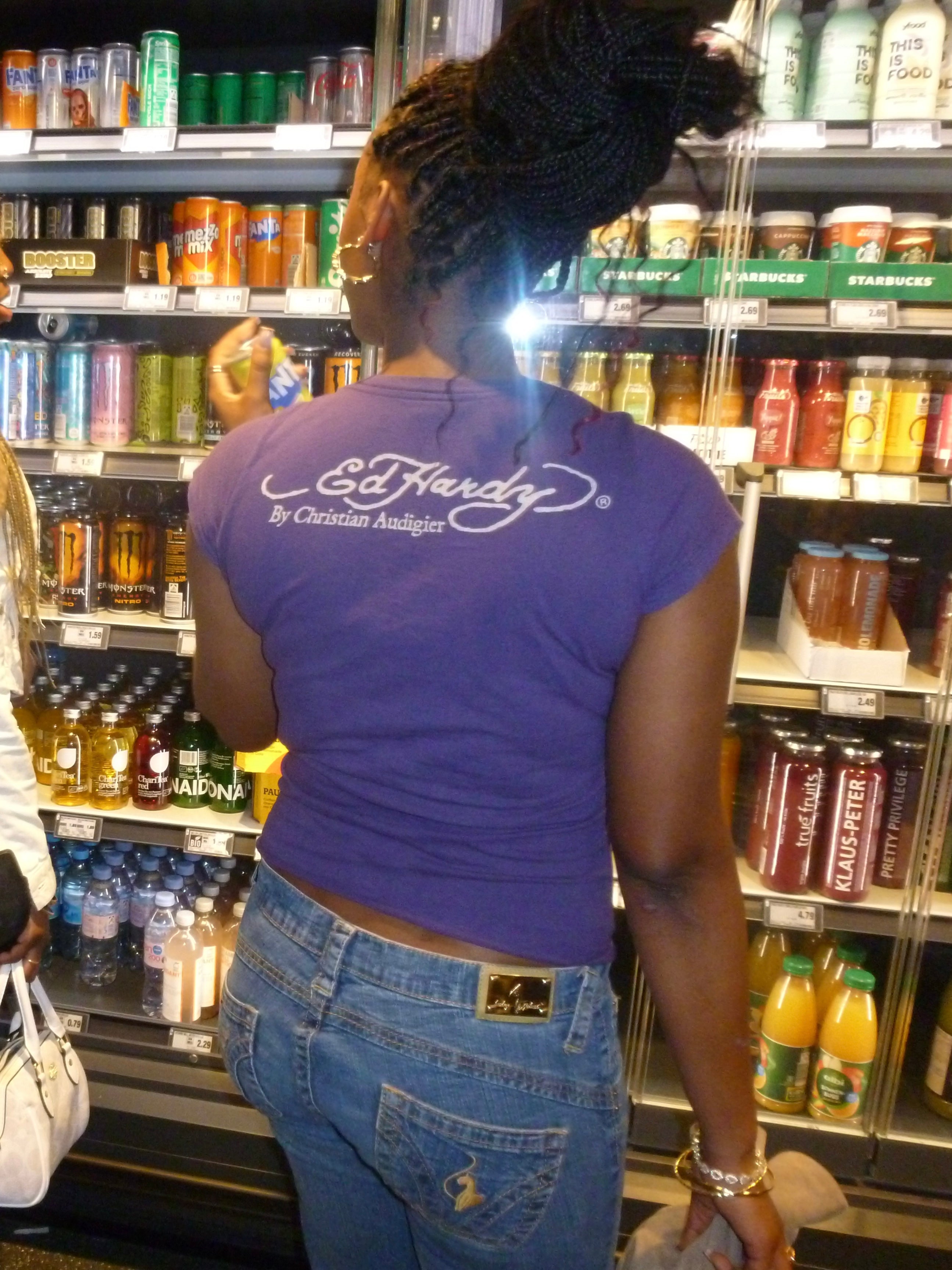 Short Tops & T-Shirts