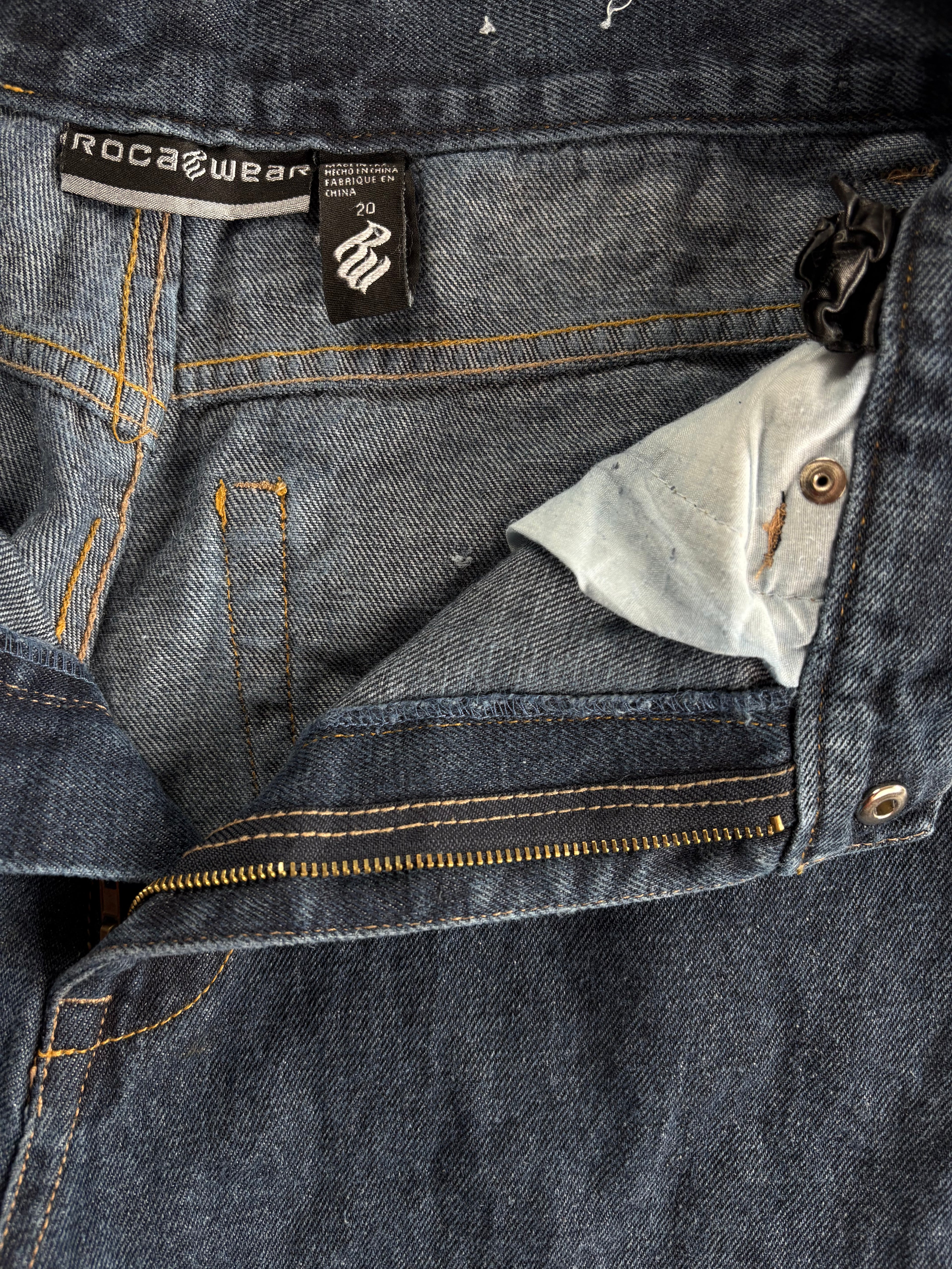 Vintage Embroidered Baggy Rocawear Backprint Jeans (S)