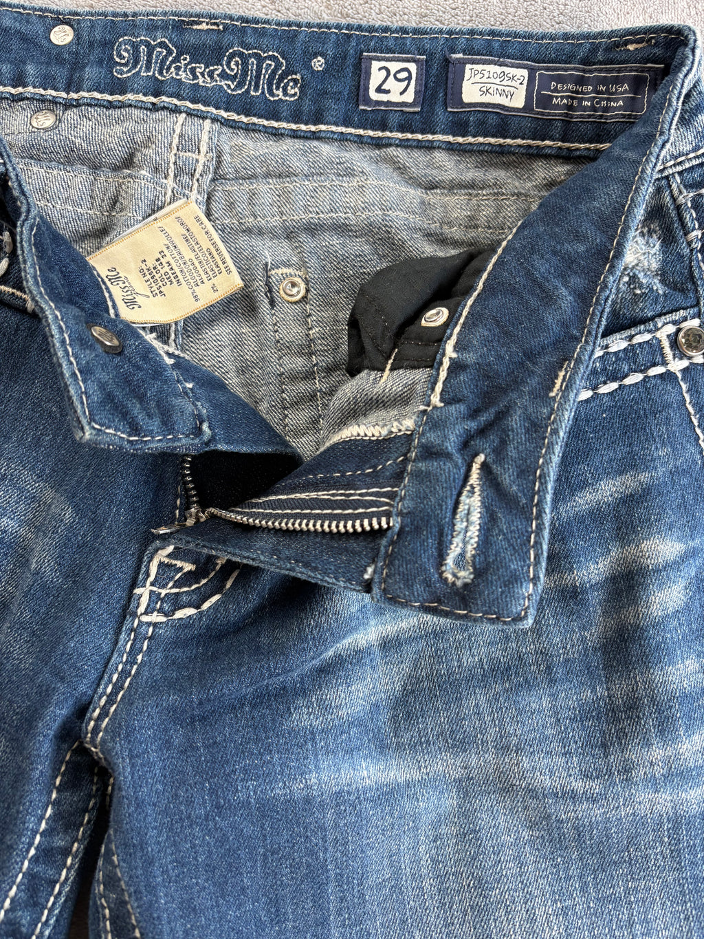 Vintage Miss Me Jeans Skinny Lowrise (29)