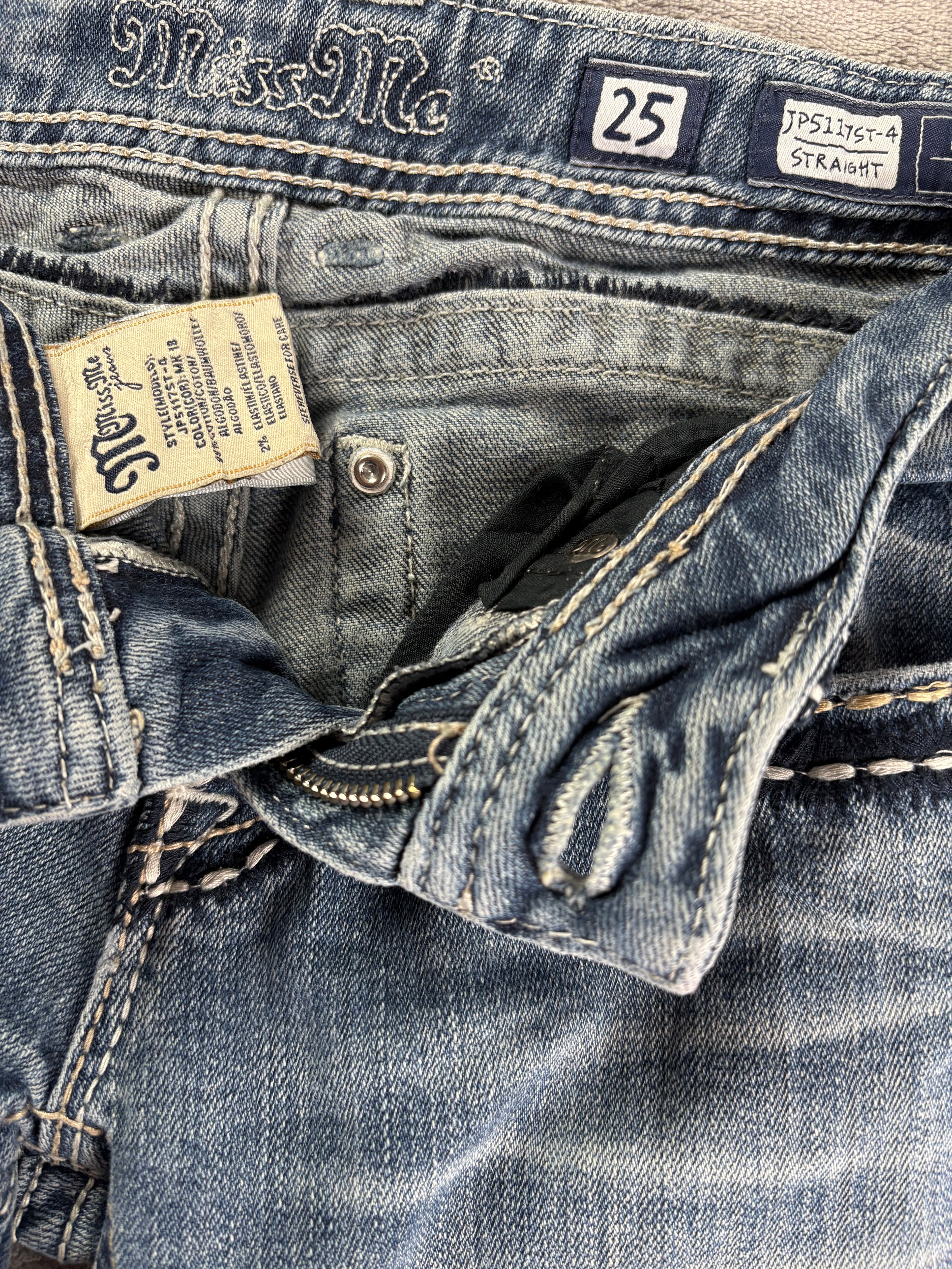 Vintage Miss Me Jeans Straight Lowrise (25)