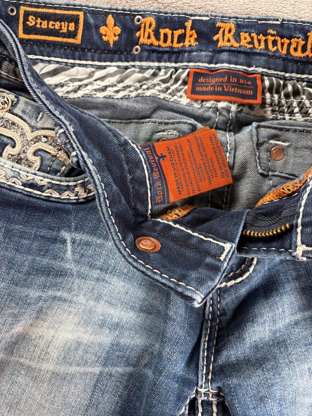 Vintage Rock Revival Jeans Staceya Bootcut Lowrise (27)
