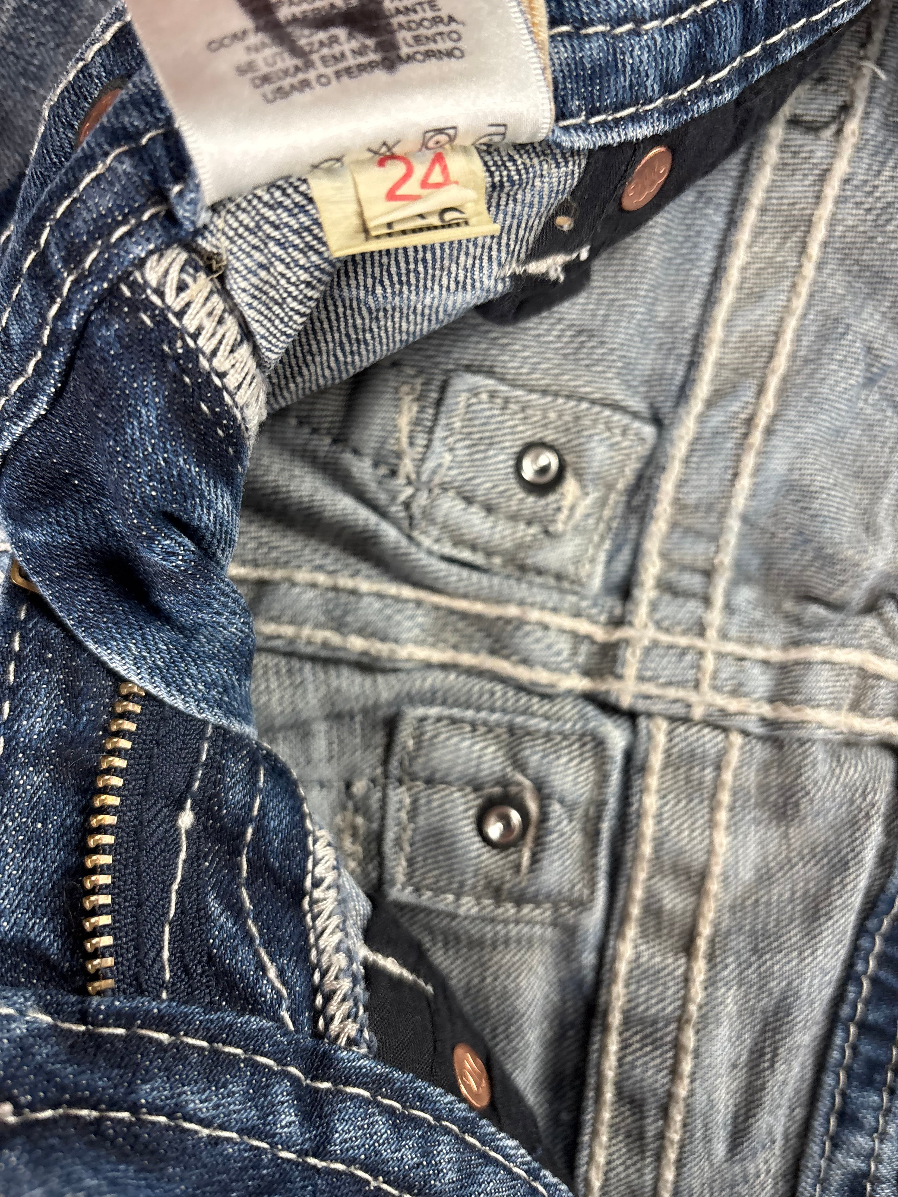 Vintage Miss Me Jeans Bootcut Midrise (24)